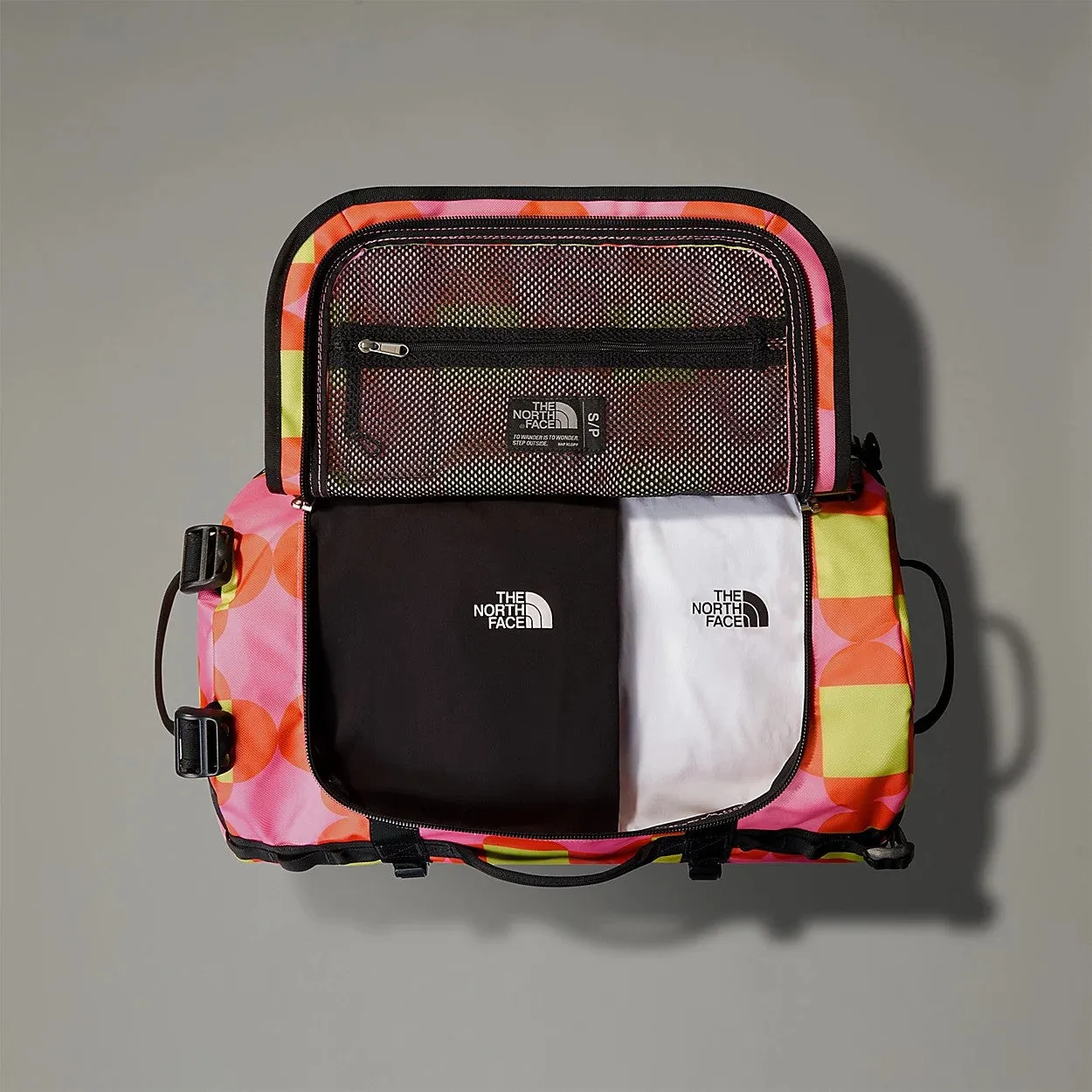 THE NORTH FACE BASE CAMP DUFFEL SMALL - GAMMA PINK LETS BLOSSOM