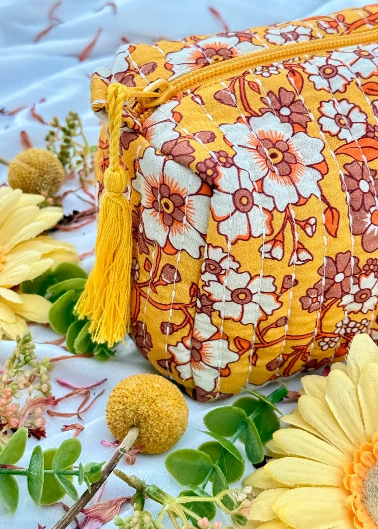 Wanderer Make Up Case Bag Buttercup