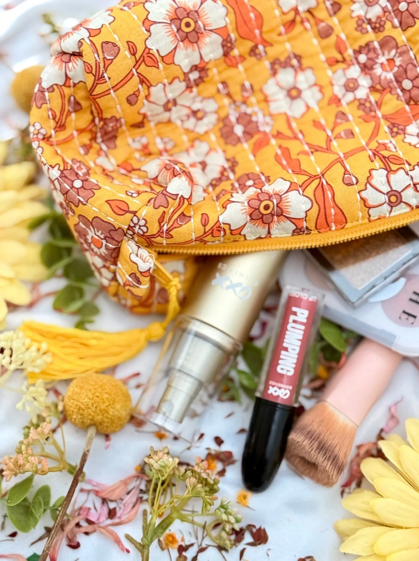Wanderer Make Up Case Bag Buttercup