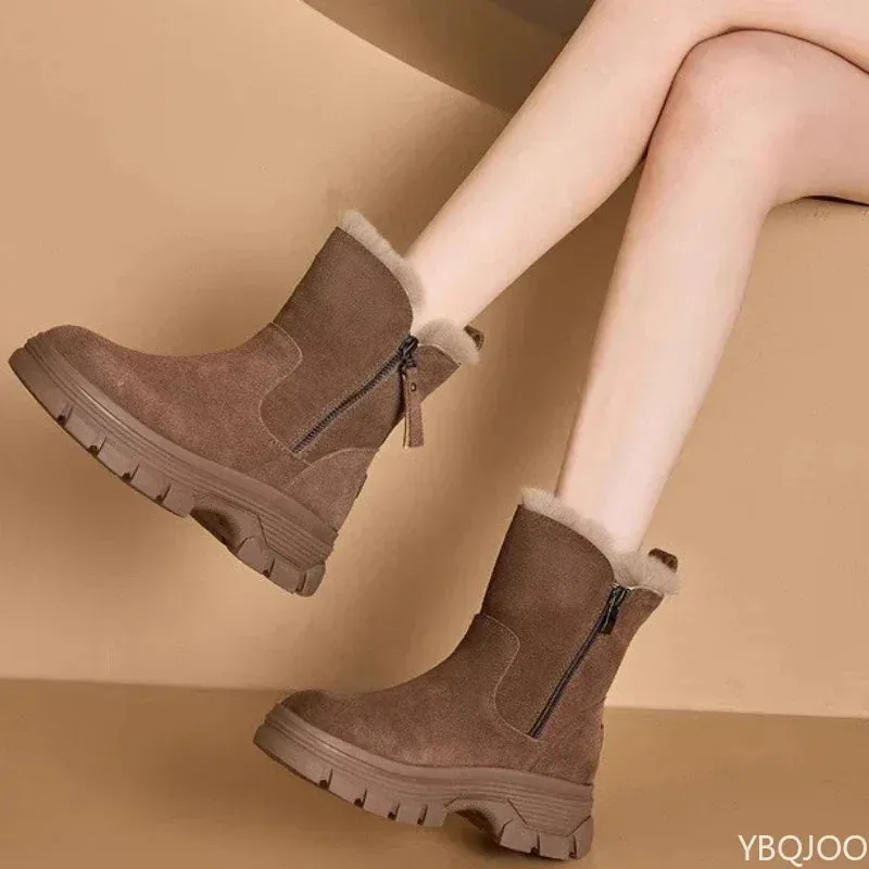 Winter Luxe Women's Snow Boots with Plush Warmth and Zipper