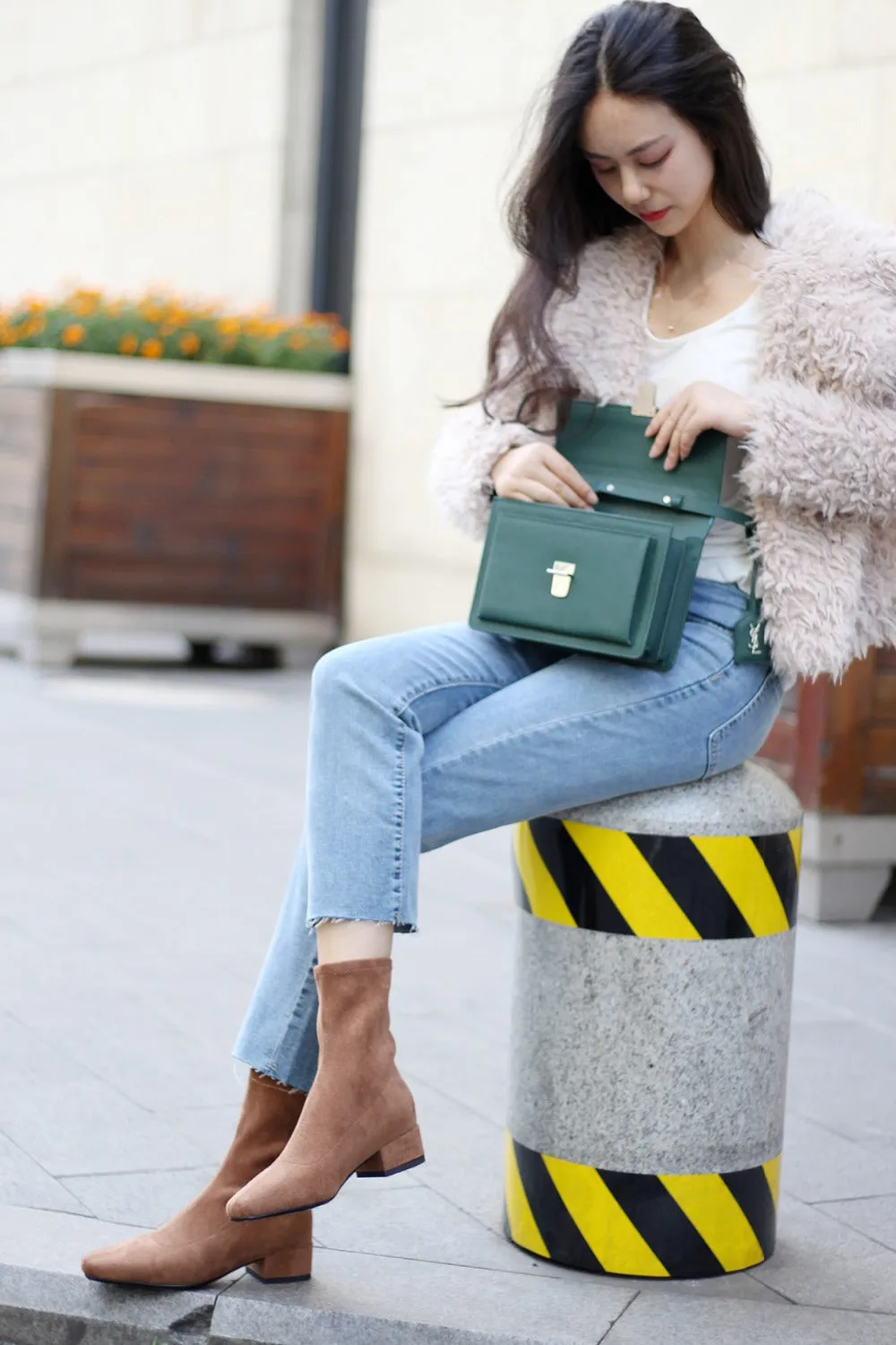 Women stretch boots casual flock